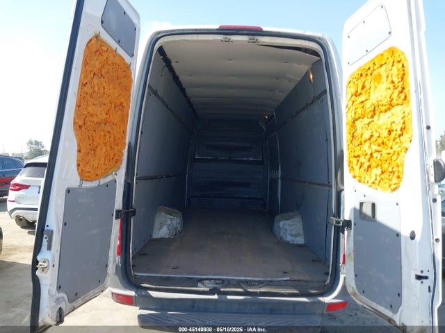 45149888 :رقم المزاد ، WD3PF4CC5FP138959 vin ، 2015 Mercedes-benz Sprinter 3500 High  Roof مزاد بيع