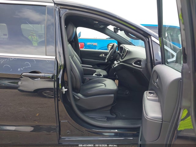 Продаж на аукціоні авто 2025 Chrysler Pacifica Select, vin: 2C4RC1BG7SR541487, номер лоту: 45149905