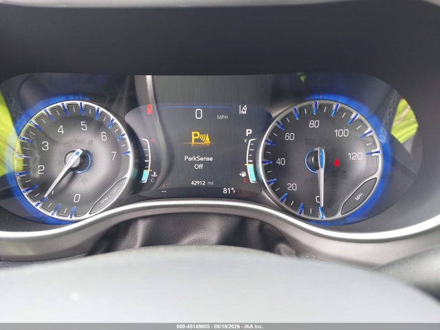 Продаж на аукціоні авто 2025 Chrysler Pacifica Select, vin: 2C4RC1BG7SR541487, номер лоту: 45149905