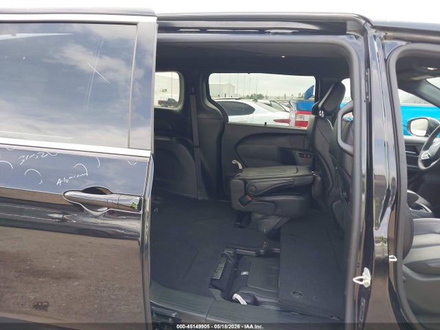 Продаж на аукціоні авто 2025 Chrysler Pacifica Select, vin: 2C4RC1BG7SR541487, номер лоту: 45149905
