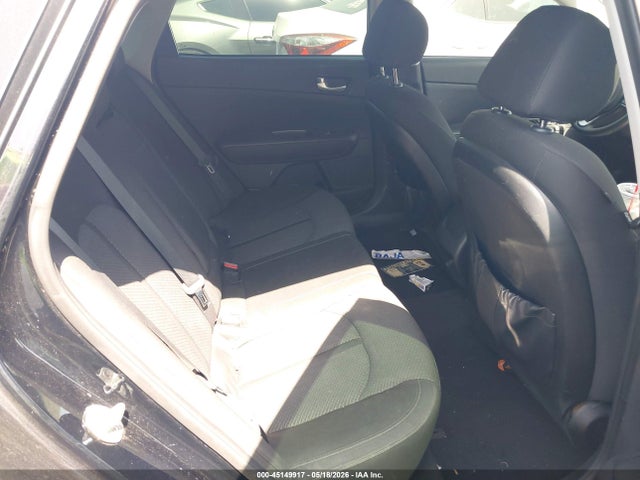 5XXGT4L39JG178671 KIA Optima Lx