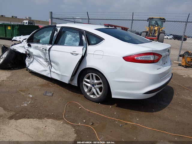 45149936 :رقم المزاد ، 3FA6P0H78FR231640 vin ، 2015 Ford Fusion Se مزاد بيع