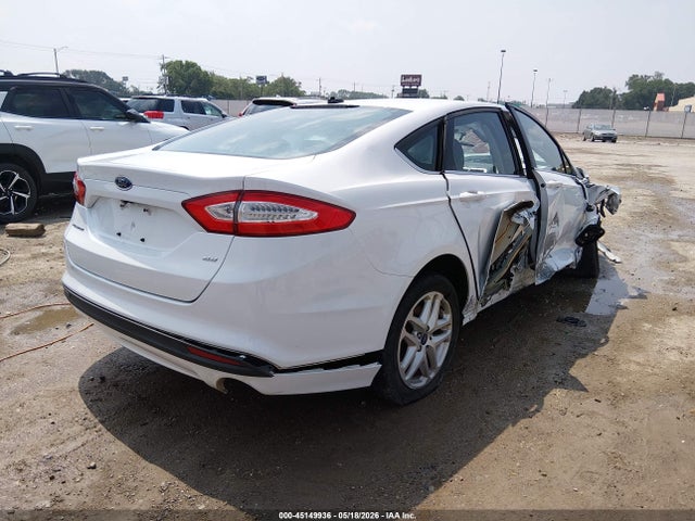 45149936 :رقم المزاد ، 3FA6P0H78FR231640 vin ، 2015 Ford Fusion Se مزاد بيع