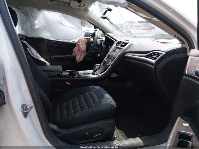 45149936 :رقم المزاد ، 3FA6P0H78FR231640 vin ، 2015 Ford Fusion Se مزاد بيع