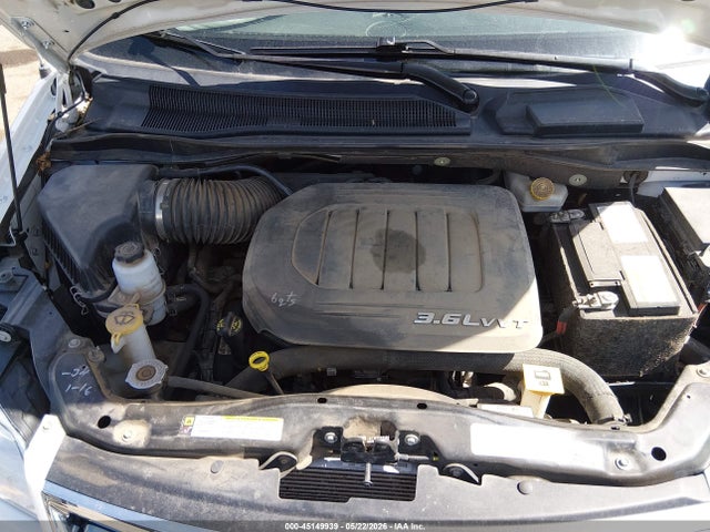 45149939 :رقم المزاد ، 2C4RC1BG5DR510886 vin ، 2013 Chrysler Town & Country Touring مزاد بيع
