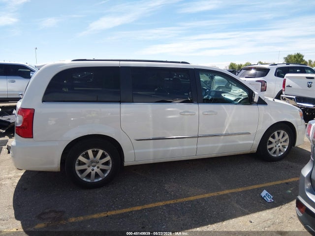 45149939 :رقم المزاد ، 2C4RC1BG5DR510886 vin ، 2013 Chrysler Town & Country Touring مزاد بيع