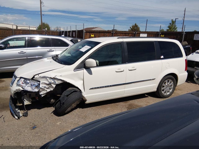 45149939 :رقم المزاد ، 2C4RC1BG5DR510886 vin ، 2013 Chrysler Town & Country Touring مزاد بيع