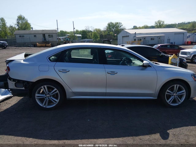 Продаж на аукціоні авто 2015 Volkswagen Passat 2.0l Tdi Se, vin: 1VWBV7A31FC091313, номер лоту: 45149958