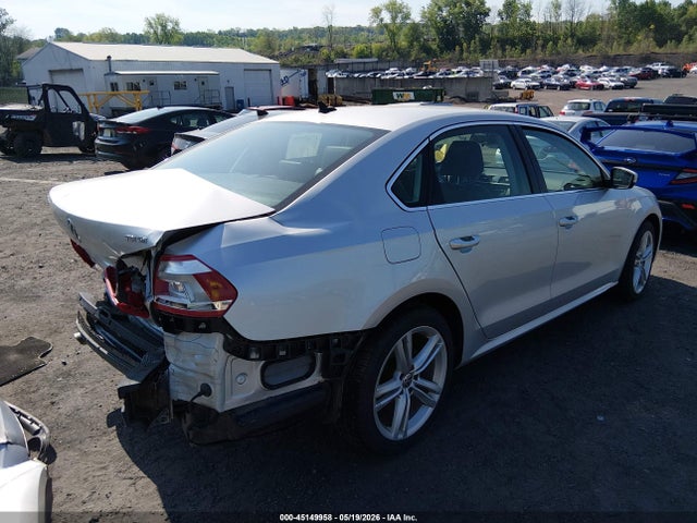 Продаж на аукціоні авто 2015 Volkswagen Passat 2.0l Tdi Se, vin: 1VWBV7A31FC091313, номер лоту: 45149958
