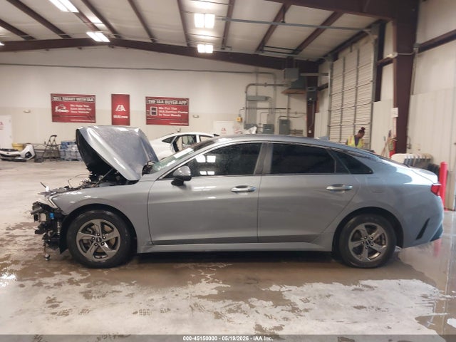 45150000 :رقم المزاد ، 5XXG14J29NG136071 vin ، 2022 Kia K5 Lxs مزاد بيع