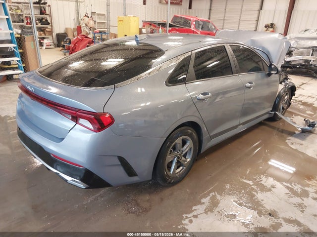 45150000 :رقم المزاد ، 5XXG14J29NG136071 vin ، 2022 Kia K5 Lxs مزاد بيع