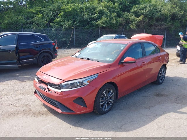 KIA Forte Lxs 2023 3KPF24AD2PE514866 Image 2