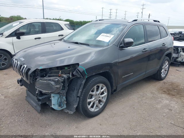 Jeep Cherokee Latitude 2016 1C4PJLCS1GW307856 Image 2