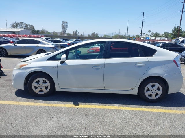 2011 Toyota Prius Two მანქანა იყიდება აუქციონზე, vin: JTDKN3DUXB1375447, აუქციონის ნომერი: 45150027