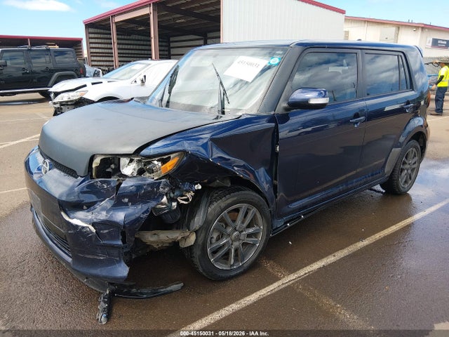Scion Xb 686 Parklan Edition 2015 JTLZE4FE0FJ071693 Image 2