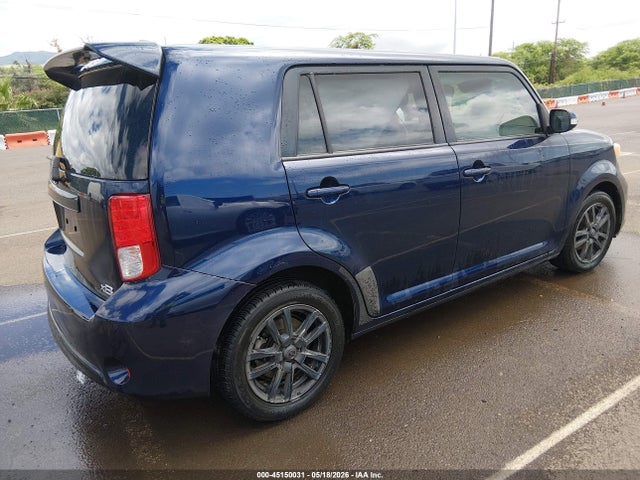 Scion Xb 686 Parklan Edition 2015 JTLZE4FE0FJ071693 Image 4