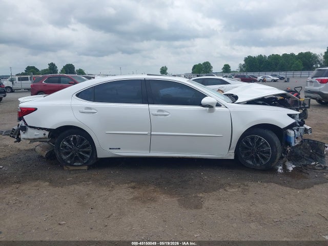 2014 Lexus Es 300h მანქანა იყიდება აუქციონზე, vin: JTHBW1GG0E2059852, აუქციონის ნომერი: 45150049