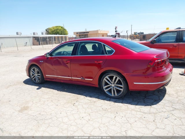 1VWDT7A32HC006416 Volkswagen Passat 1.8t R-line