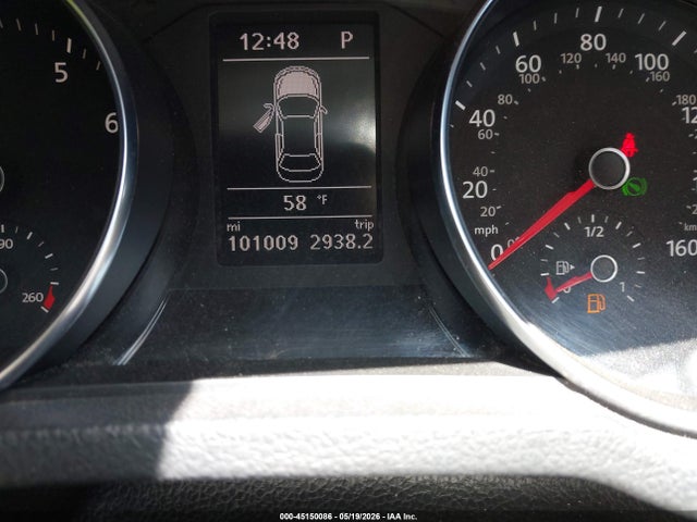 1VWDT7A32HC006416 Volkswagen Passat 1.8t R-line