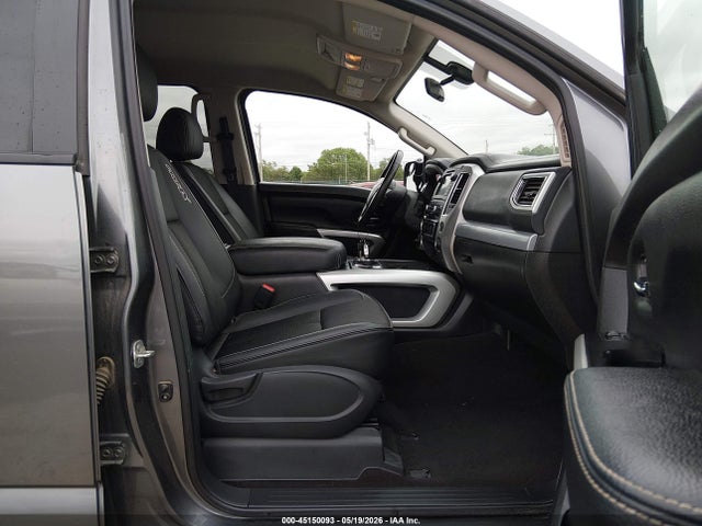 45150093 :رقم المزاد ، 1N6AA1E50KN520259 vin ، 2019 Nissan Titan Pro-4x مزاد بيع