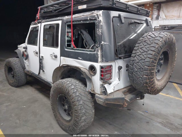 1C4BJWFG8GL146510 Jeep Wrangler Unlimited Rubicon