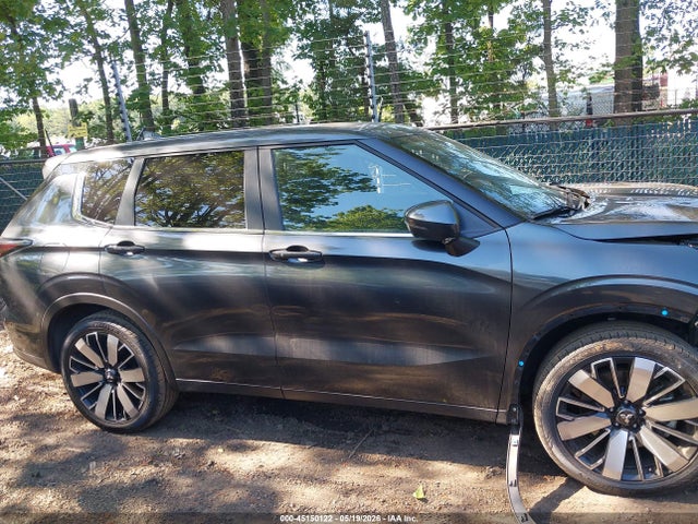 Продаж на аукціоні авто 2025 Mitsubishi Outlander Se 2.5 2wd, vin: JA4J3VA84SZ034061, номер лоту: 45150122