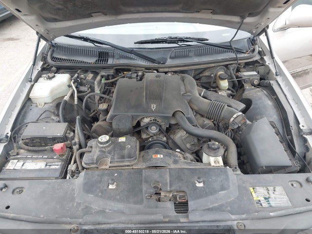 45150218 :رقم المزاد ، 1LNHM81W13Y673163 vin ، 2003 Lincoln Town Car Executive مزاد بيع