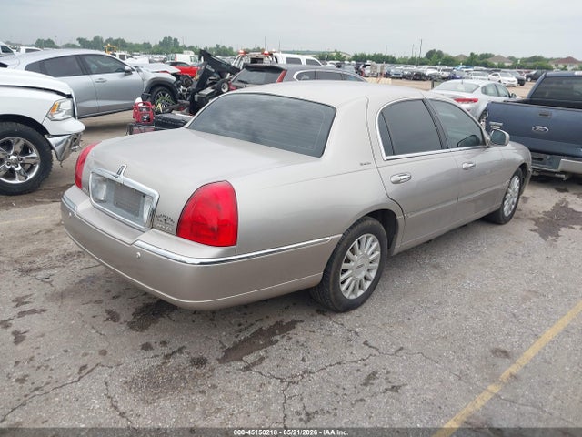 Aukcja sprzedaży 2003 Lincoln Town Car Executive, vin: 1LNHM81W13Y673163, numer aukcji: 45150218