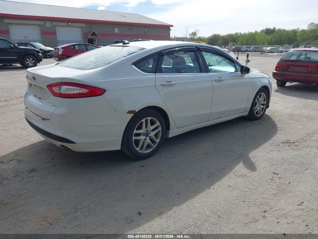 45150220 :رقم المزاد ، 3FA6P0H70GR272488 vin ، 2016 Ford Fusion Se مزاد بيع