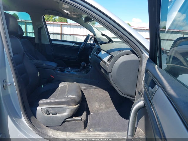 Aukcja sprzedaży 2012 Volkswagen Touareg Tdi Sport, vin: WVGFK9BP3CD001848, numer aukcji: 45150228