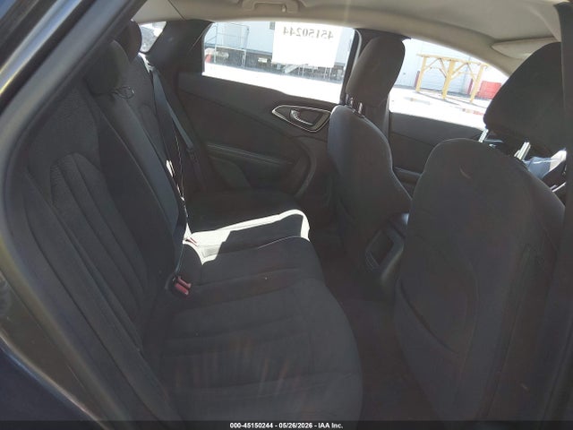 Aukcja sprzedaży 2015 Chrysler 200 Limited, vin: 1C3CCCAB1FN663468, numer aukcji: 45150244