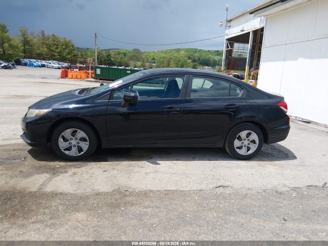 Продажа на аукционе авто 2014 Honda Civic Lx, vin: 19XFB2F55EE209476, номер лота: 45150266