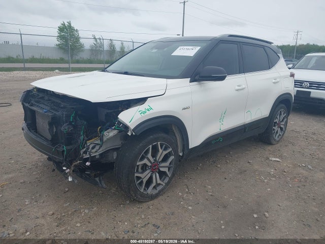 2021 Kia Seltos S Turbo მანქანა იყიდება აუქციონზე, vin: KNDEUCA29M7041381, აუქციონის ნომერი: 45150287