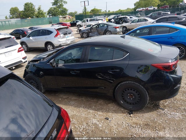 45150297 :رقم المزاد ، 3MZBN1W39JM162528 vin ، 2018 Mazda Mazda3 Grand Touring مزاد بيع