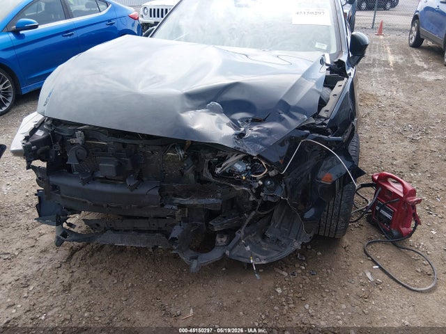 45150297 :رقم المزاد ، 3MZBN1W39JM162528 vin ، 2018 Mazda Mazda3 Grand Touring مزاد بيع