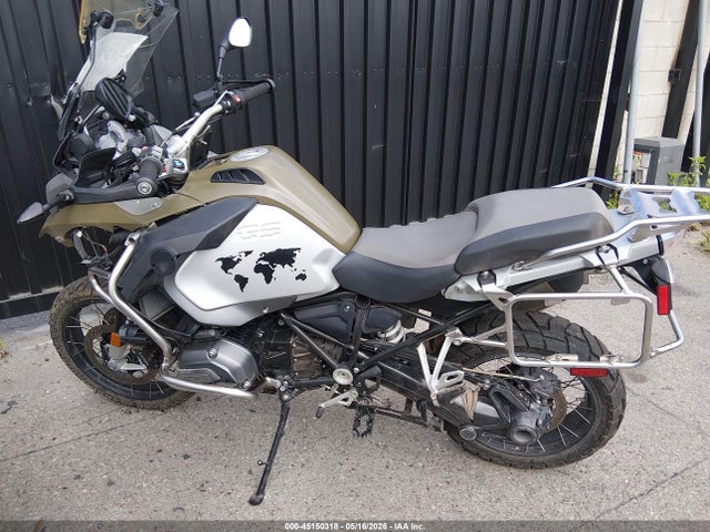 2015 Bmw R1200 Gs Adventure მანქანა იყიდება აუქციონზე, vin: WB10A1205FZ098475, აუქციონის ნომერი: 45150318