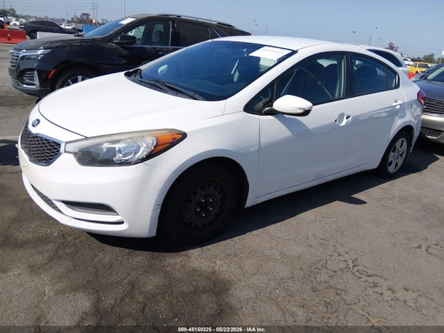 KNAFK4A65G5608041 KIA FORTE LX
