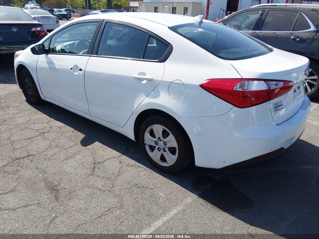 KNAFK4A65G5608041 KIA FORTE LX