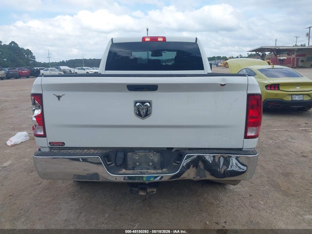 45150392 :رقم المزاد ، 1C6RR6FG8KS704899 vin ، 2019 Ram 1500 Classic مزاد بيع