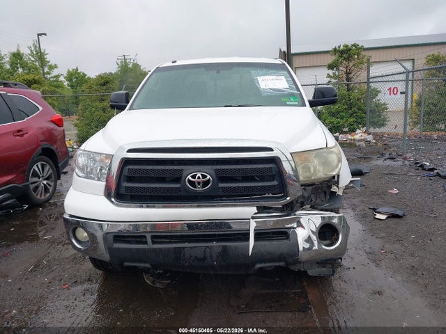 Продажа на аукционе авто 2010 Toyota Tundra Grade 5.7l V8, vin: 5TFUY5F16AX118585, номер лота: 45150405