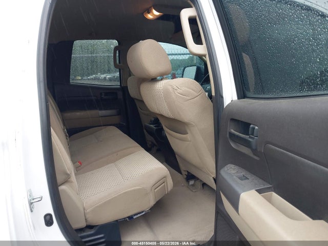 Продажа на аукционе авто 2010 Toyota Tundra Grade 5.7l V8, vin: 5TFUY5F16AX118585, номер лота: 45150405