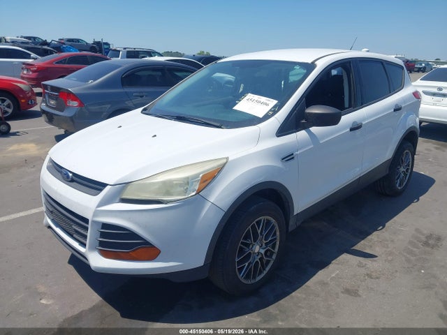 Продажа на аукционе авто 2014 Ford Escape S, vin: 1FMCU0F7XEUB21779, номер лота: 45150406