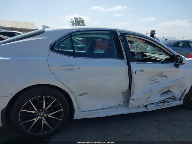 4T1T11AK5PU729934 Toyota CAMRY SE