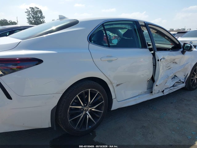 4T1T11AK5PU729934 Toyota CAMRY SE
