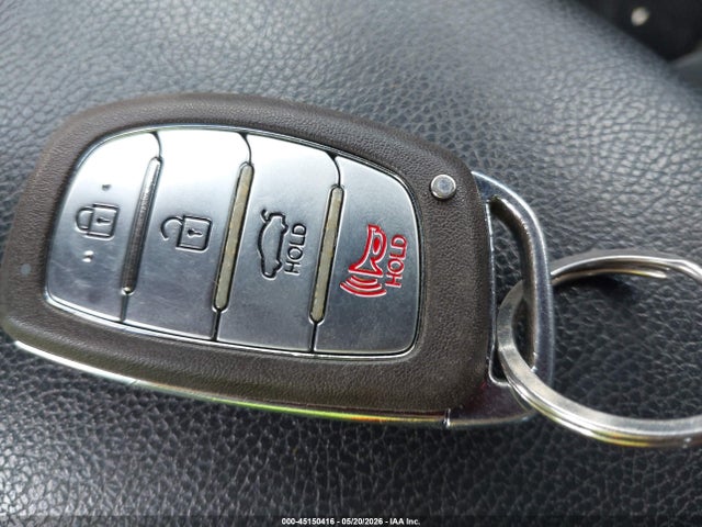 2016 Hyundai Elantra Value Edition მანქანა იყიდება აუქციონზე, vin: 5NPDH4AE0GH670012, აუქციონის ნომერი: 45150416