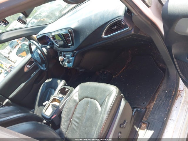 45150439 :رقم المزاد ، 2C4RC1BG3JR175543 vin ، 2018 Chrysler Pacifica Touring L مزاد بيع