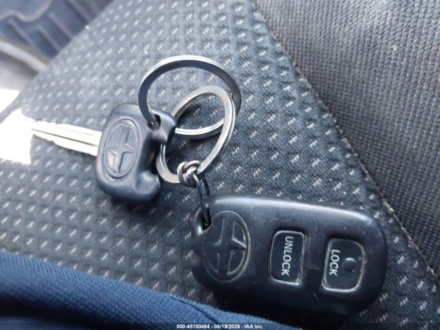 45150484 :رقم المزاد ، JTLKT334340140683 vin ، 2004 Scion Xb مزاد بيع