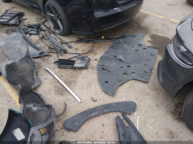 Продажа на аукционе авто 2018 Tesla Model S 100d/75d/p100d, vin: 5YJSA1E2XJF261323, номер лота: 45150501