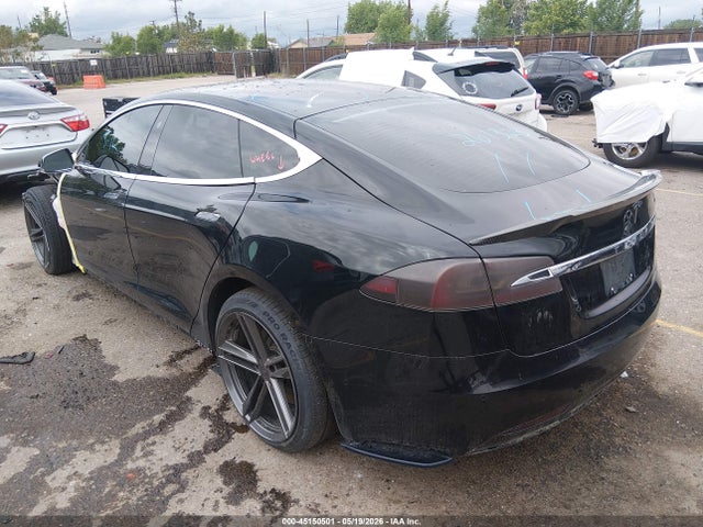 Продажа на аукционе авто 2018 Tesla Model S 100d/75d/p100d, vin: 5YJSA1E2XJF261323, номер лота: 45150501
