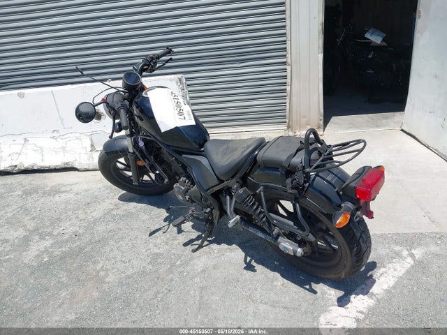 Продаж на аукціоні авто 2017 Honda Cmx300 A, vin: MLHNC5357H5000056, номер лоту: 45150507